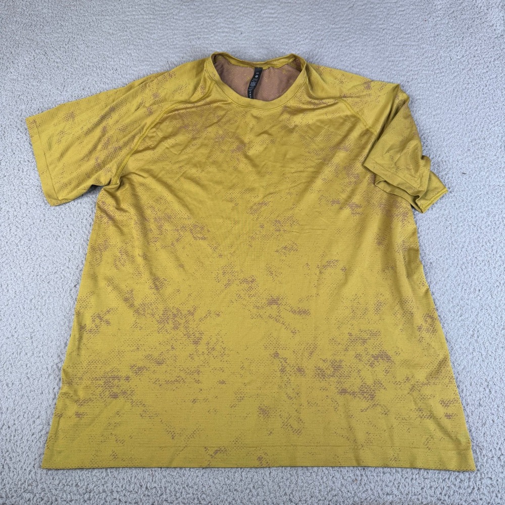 Lululemon Shirt Mens XXL Yellow Metal Vent Tech Short Sleeve Acid Wash Athletic